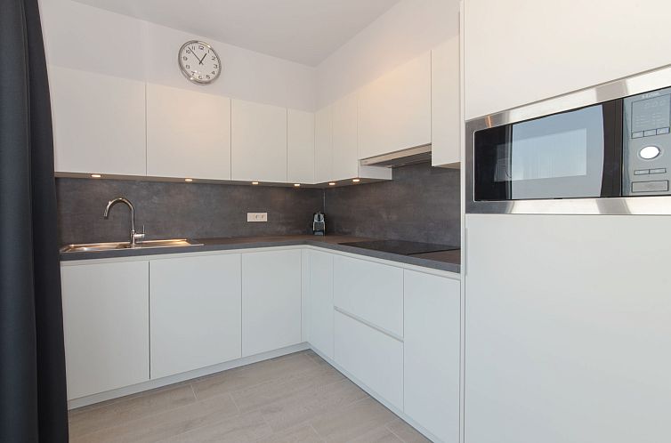 Appartement Astrid 703 with seaview