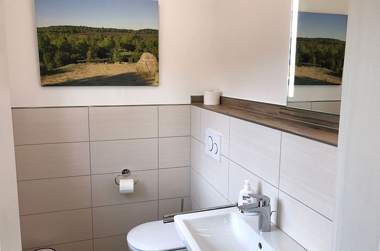 Vakantiehuis Haus Felsenbirne im Bispinger Heidezauber