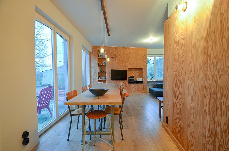 VILLA CO/VILLA CO