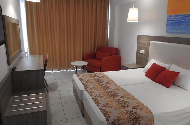 Corfu Hotel
