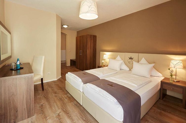 Empress Boutique Hotel