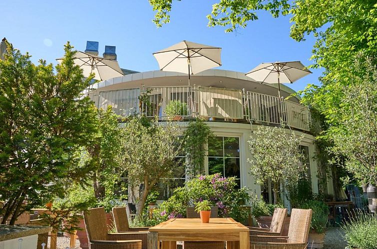 Prinz Myshkin Parkhotel