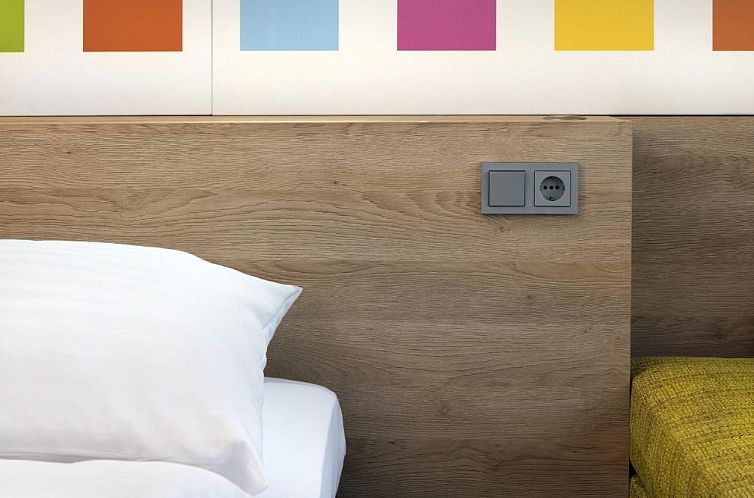 Business & Budget Hotel Tessin