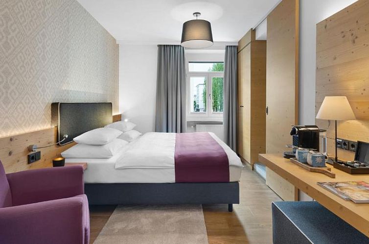 Alpen Hotel München
