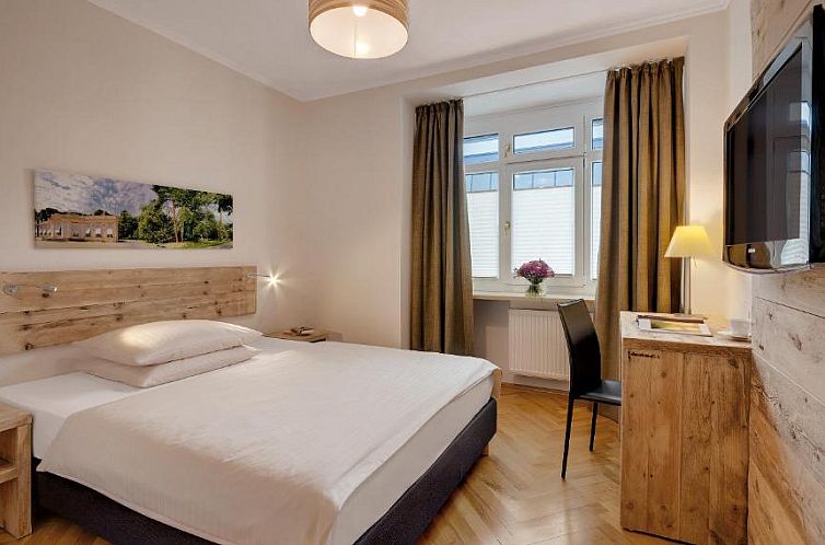 Alpen Hotel München