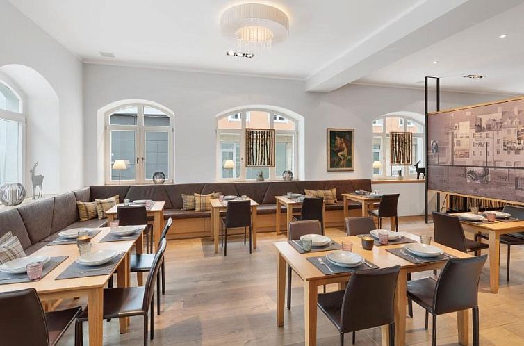 Alpen Hotel München