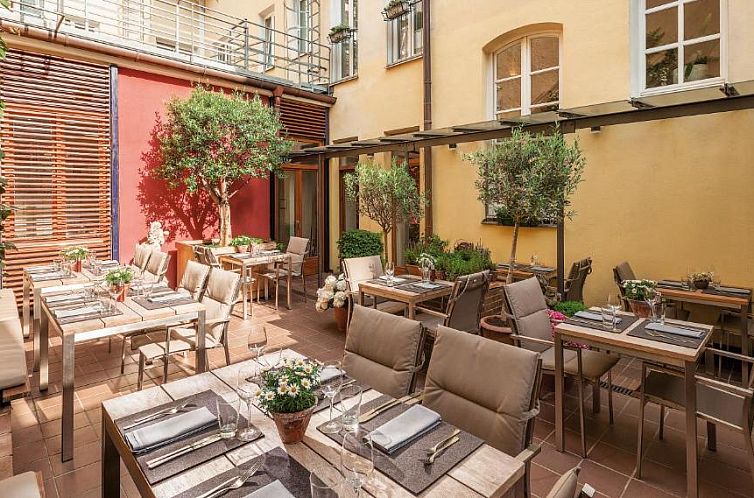 Alpen Hotel München