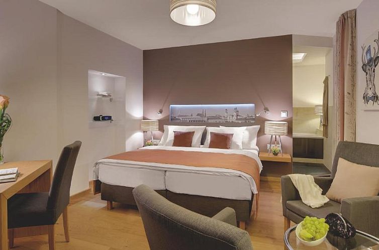 Alpen Hotel München