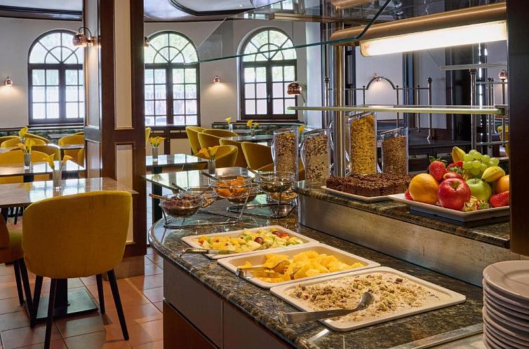 Leonardo Hotel & Residenz München