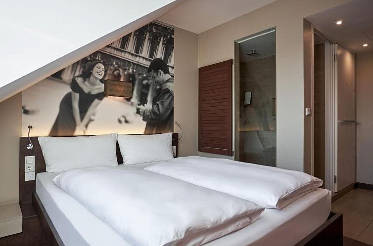 Hotel GIO - ehemals Hotel Herzog München