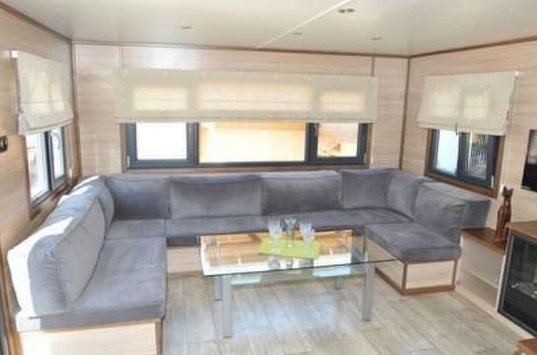 Appartement Mobilheim Zweiundvierzig in Lychen