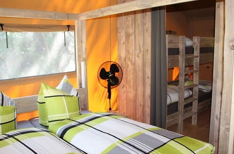 Vakantiehuis Safarizelt in Hohenlychen mit Garten und Grill