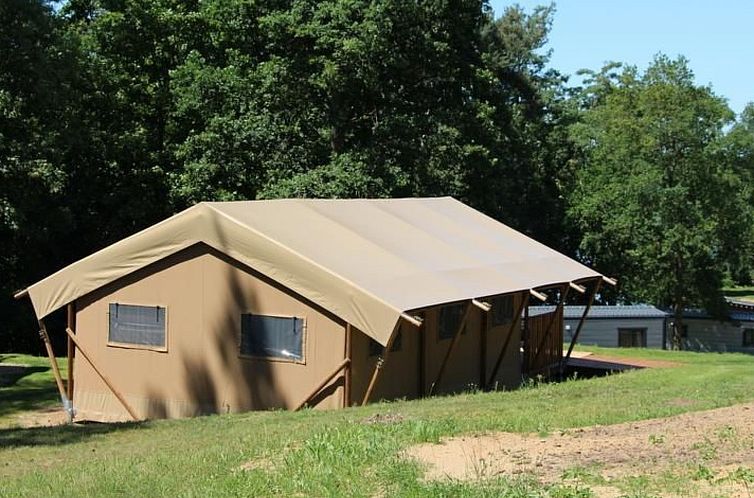 Vakantiehuis Safarizelt in Hohenlychen mit Garten und Grill