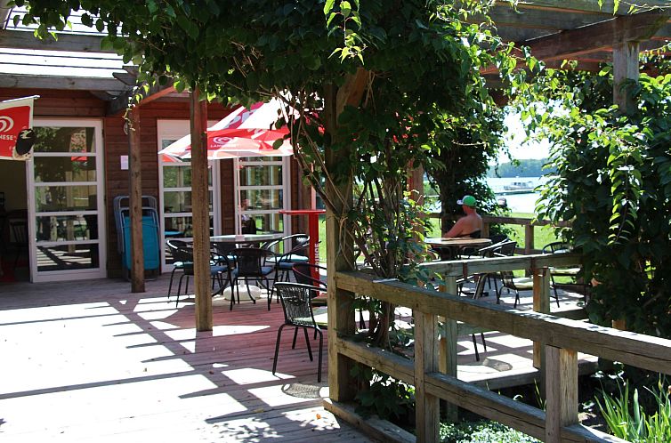 Appartement in Hohenlychen mit Grill, Loggia 6