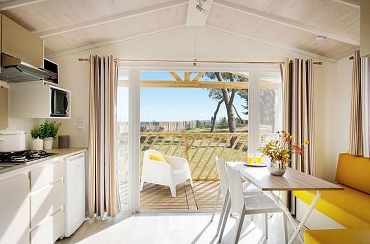 Vakantiehuis in Hohenlychen mit Grill, Loggia 4