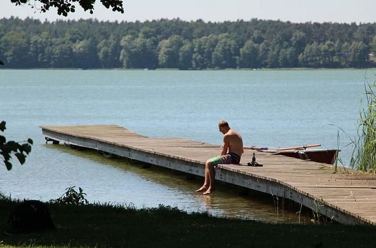 Vakantiehuis in Hohenlychen mit Grill, Loggia 4