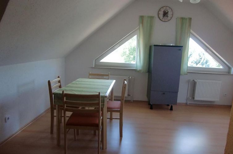 Appartement Nette Wohnung mit Garten, Grill und Pool