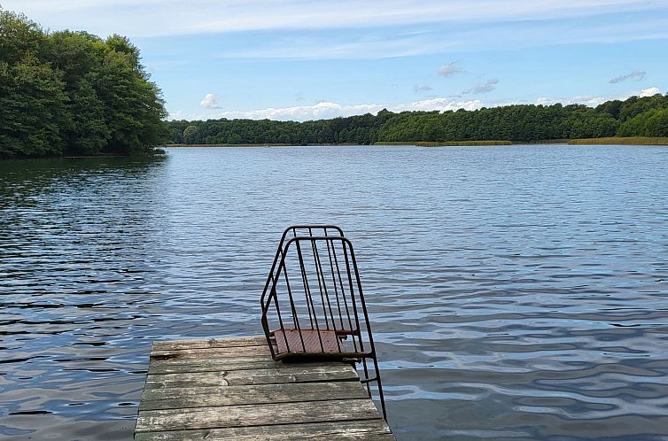 Appartement Terrassenwohnung am See