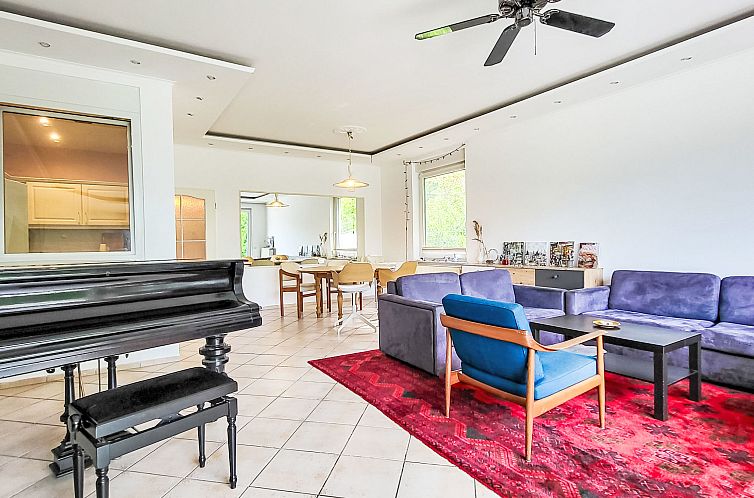 Appartement Terrassenwohnung am See