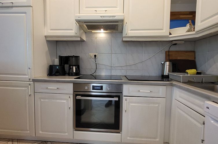 Appartement Terrassenwohnung am See