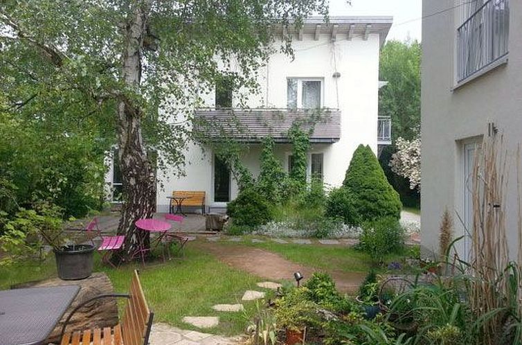 Guest house 0213704 - Apartment Berlin / Brandenburg - Appartement Moderne Erdgeschoss-Wohnung mit Terrasse