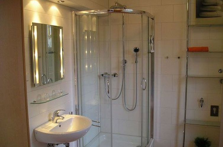 Appartement Moderne Erdgeschoss-Wohnung mit Terrasse