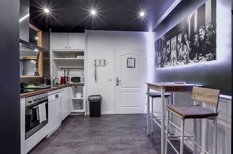 Appartement für acht Erwachsene und zwei Kinder