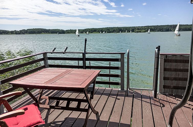 Vakantiehuis Bootshaus auf dem See