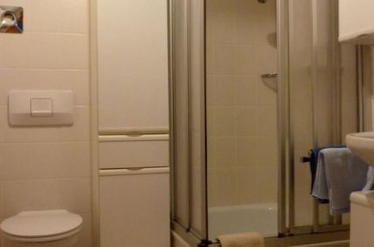 Appartement Moderne Ferienwohnung mit Balkon
