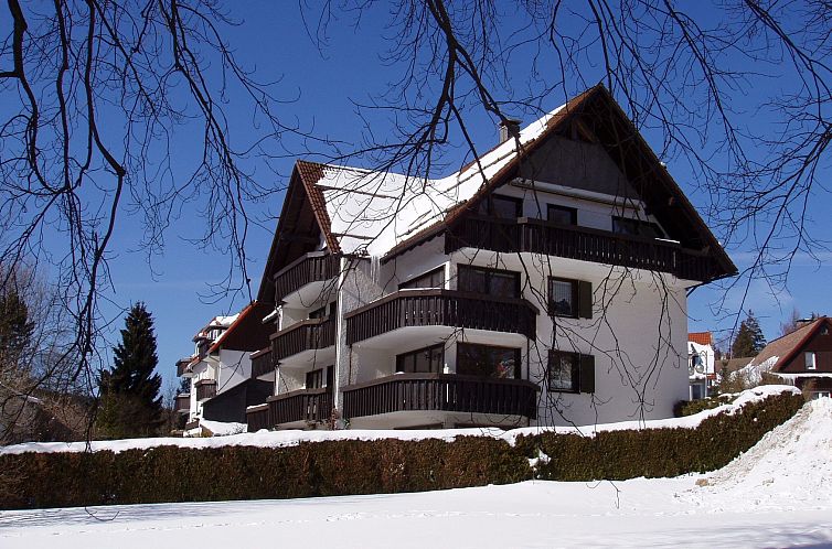 Appartement Moderne Ferienwohnung mit Balkon