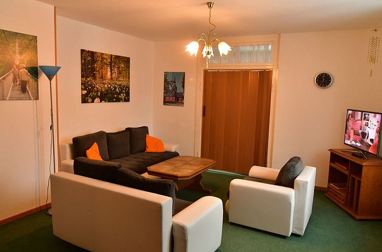 Appartement Große und moderne Ferienwohnung im Erdgeschoss