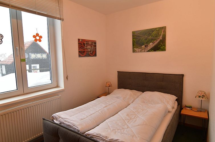 Appartement Große und moderne Ferienwohnung im Erdgeschoss