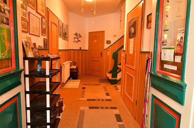 Appartement Große und moderne Ferienwohnung im Erdgeschoss