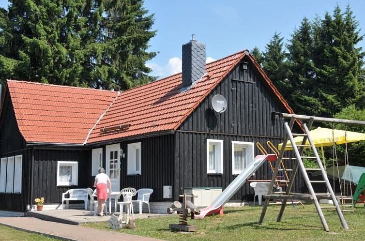 Vakantiehuis mit Spielplatz, Garten und Fernsicht