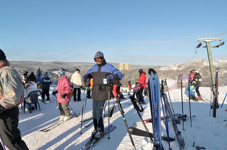Vakantiehuis mit Spielplatz, Garten und Fernsicht