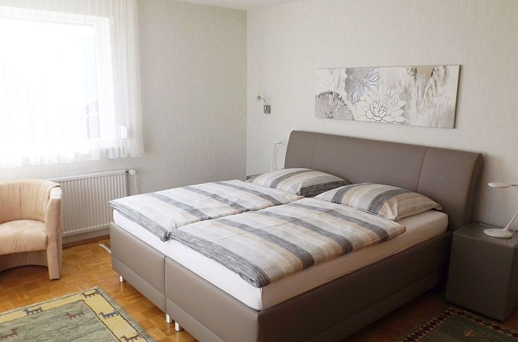 Appartement Premium-Ferienwohnung mit Balkon und Bergblick