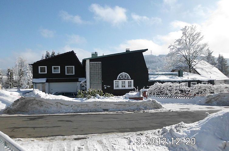 Appartement Premium-Ferienwohnung mit Balkon und Bergblick