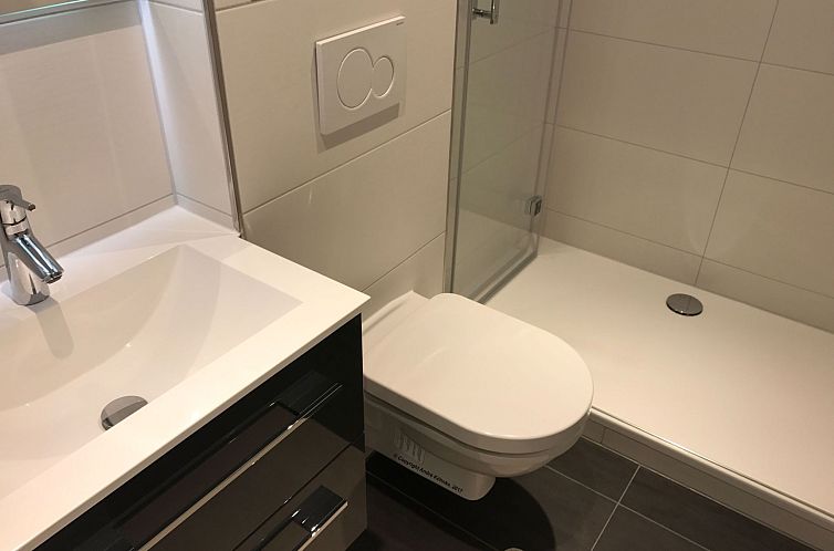 Appartement Ferienwohnung mit Infrarotwärmekabine
