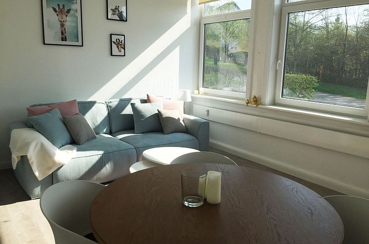 Appartement Schöne Moderne Ferienwohnung für 2-4 Personen 