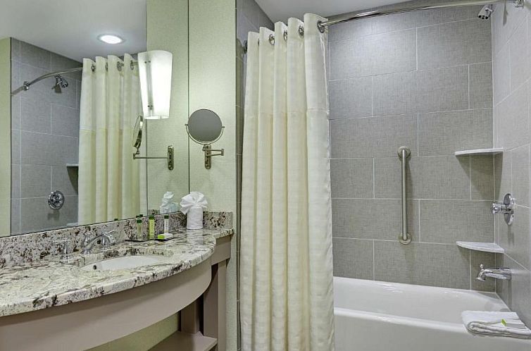 DoubleTree by Hilton Philadelphia Center City