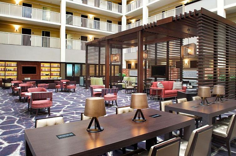 Embassy Suites by Hilton Philadelphia Airport