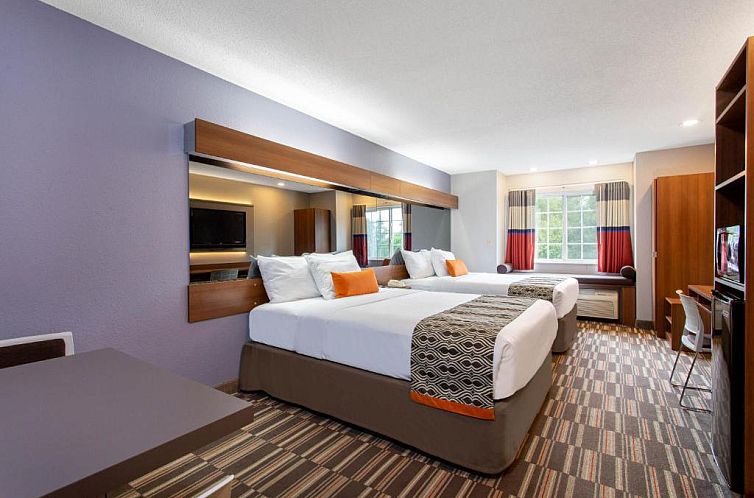 Microtel Inn & Suites by Wyndham Philadelphia Airport