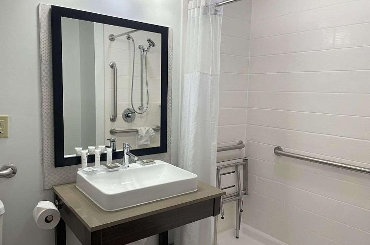 Country Inn & Suites by Radisson, Stone Mountain, GA