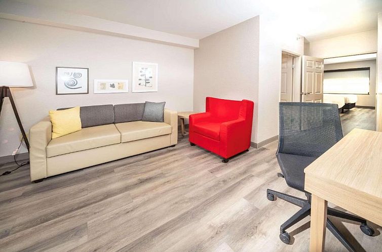 Country Inn & Suites by Radisson, Stone Mountain, GA