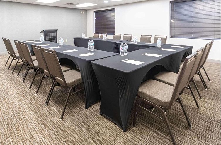 Country Inn & Suites by Radisson, Stone Mountain, GA