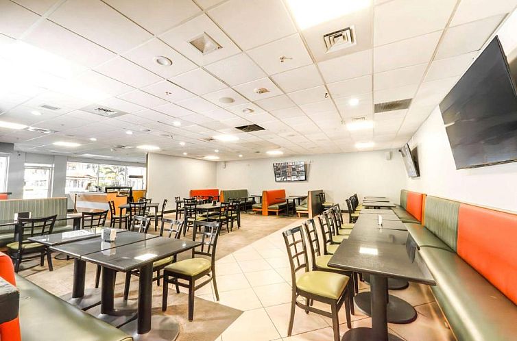 Flamingo Waterpark Resort