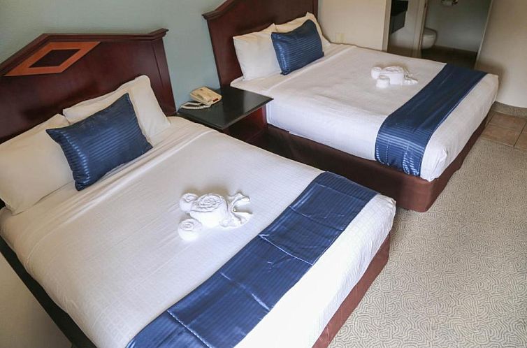 Destiny Palms Hotel Maingate West