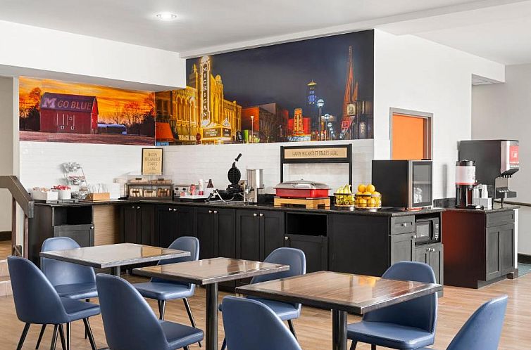 Hampton Inn Ann Arbor - North