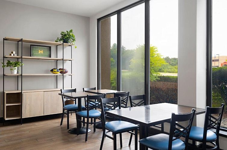 Hampton Inn Ann Arbor - North