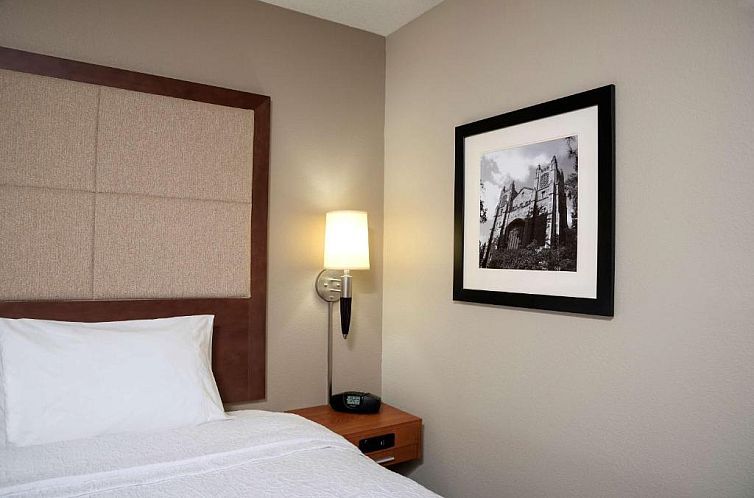 Hampton Inn Ann Arbor - North